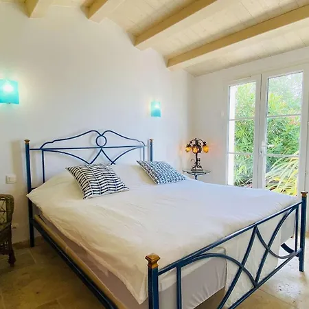 Superbe Avec Piscine A Proximite De La 4* Le Bois-Plage-en-Ré